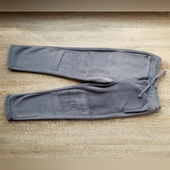 Gap nwot boys Medium 8-10 super soft gray fleece pants - Picture 2 of 12
